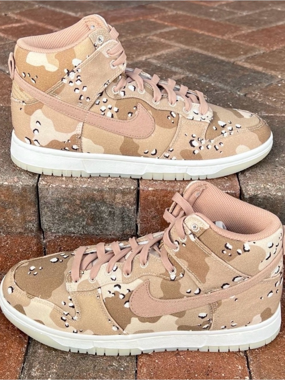 Nike Dunk High Desert Camo Sneakers - Pink/Tan/Cream NWT